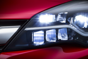 Opel-Astra-295648 (1)